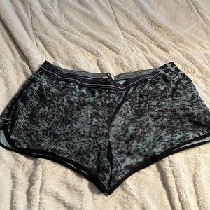 Under Armour shorts with built in liner - Size XL